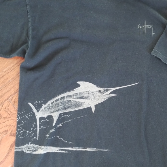 2 Guy Harvey shirts - Picture 2 of 6